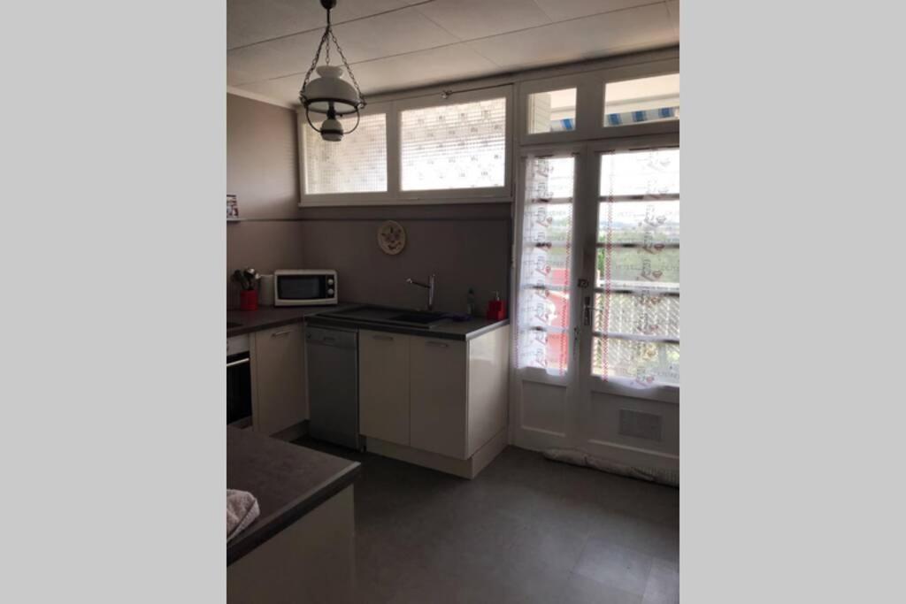 Bel Appartement Avec Vue Et Parking Prive Béziers Dış mekan fotoğraf