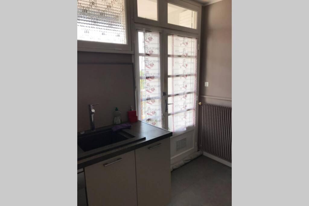 Bel Appartement Avec Vue Et Parking Prive Béziers Dış mekan fotoğraf